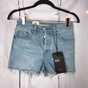 Levis Wedgie Jean Shorts